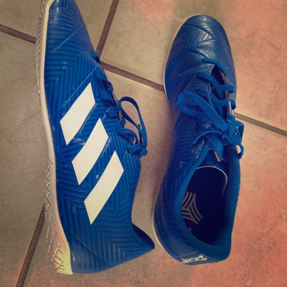 Adidas soccer shoes indoor